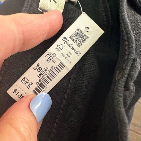 Madewell Kick Out Crop Jeans in Black Rinse Wash - Picture 7 of 10